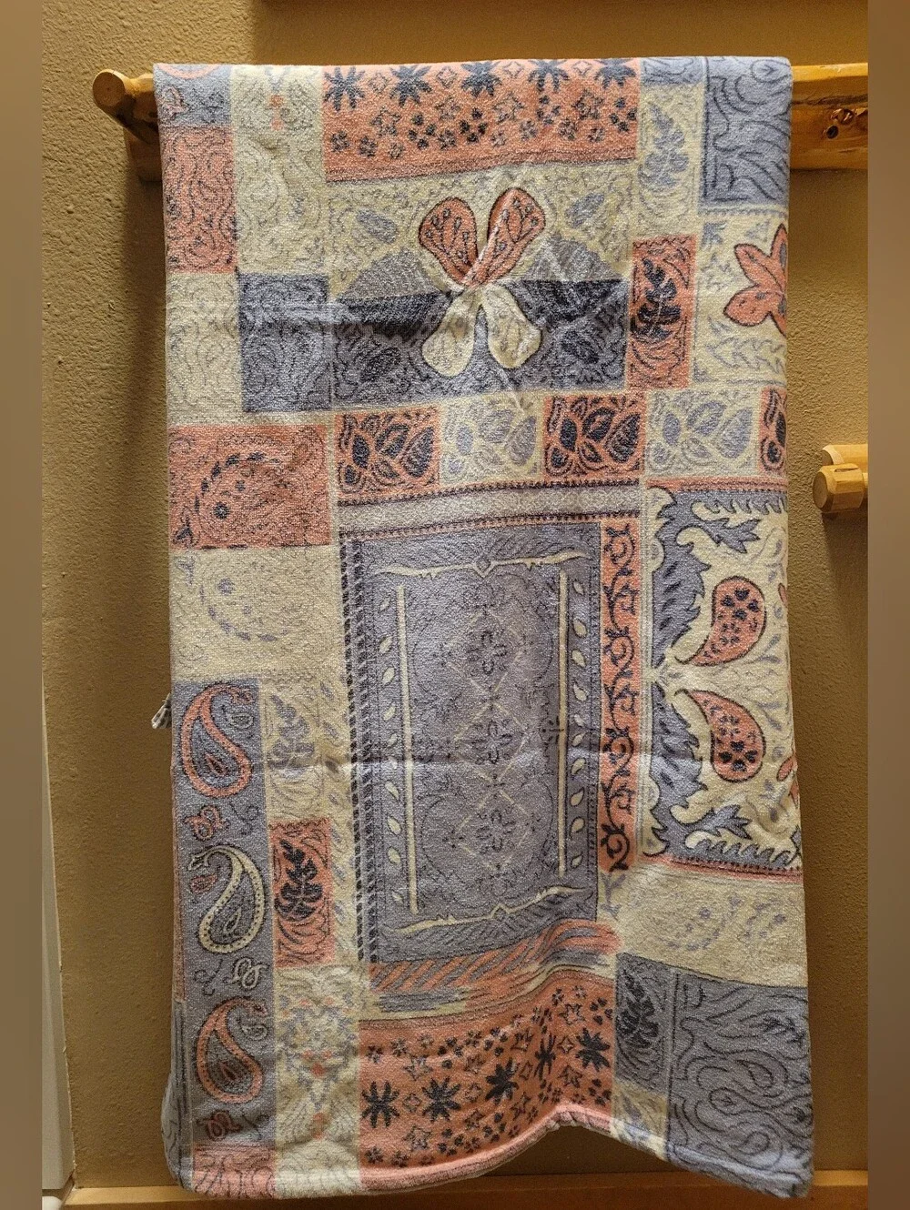 NEW Wrangler Blue White Pink Floral‎ Wild Bandana 2 Bath 2 Hand Towel